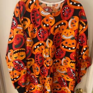 Pumpkin Pattern Scrub Too